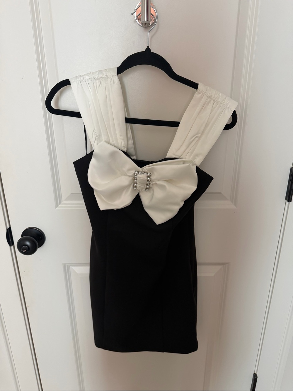 Womens Black Dress Bow Accent